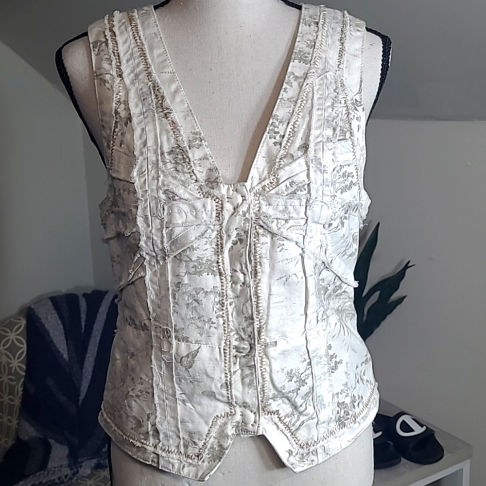 Anthropologie Hei Hei Tussle & Bustle Vest Boho Romantic  Festival Size 2 Boho